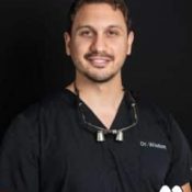 Pic of Dr. Nassim Ajam Montreal Dentist